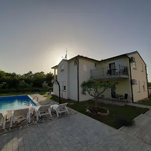 apartment-adriatic-umag.in-istria.net/